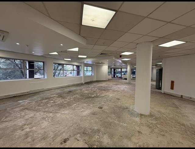1,354M² OFFICE TO LET IN PARKTOWN